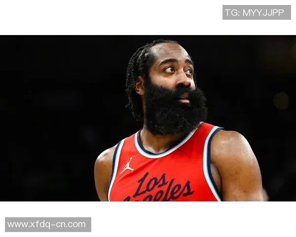 爵士战胜快船，季后赛席位锁定：一场不可忽视的巅峰之战