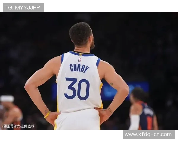 库里本赛季三分命中率超五成,创职业生涯新高 库里本赛季三分命中率超五成,创职业生涯新高