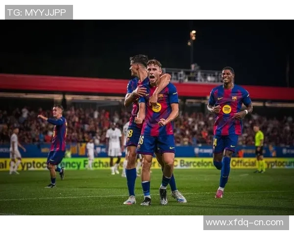 塞维利亚4-2逆转赢球，登顶西甲争冠集团