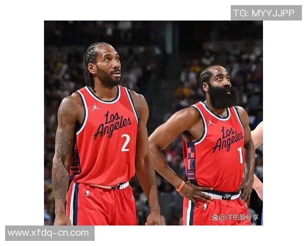 快船大胜爵士，取得季后赛首胜：深度解析这场胜利背后的故事