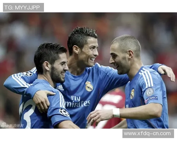 皇家马德里再度登顶欧洲冠军联赛,C罗、贝尔与本泽马共谱辉煌历史 皇家马德里再度登顶欧洲冠军联赛,C罗、贝尔与本泽马共谱辉煌历史